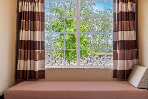 Microtel Inn & Suites By Wyndham Columbia/At Fort Jackson image 19