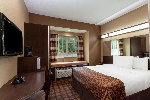 Microtel Inn & Suites By Wyndham Columbia/At Fort Jackson Main image